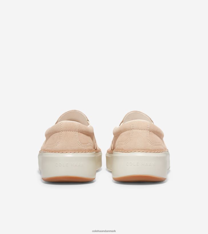 Cole Haan grandpro topspin slip-on sneaker sesam ruskind-elfenben-gummi PPZZ2D238 Kvinder fodtøj